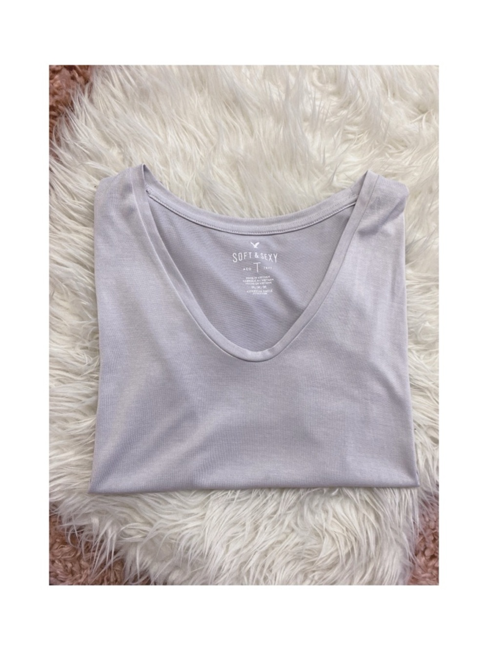 AEO | V Neck Tee